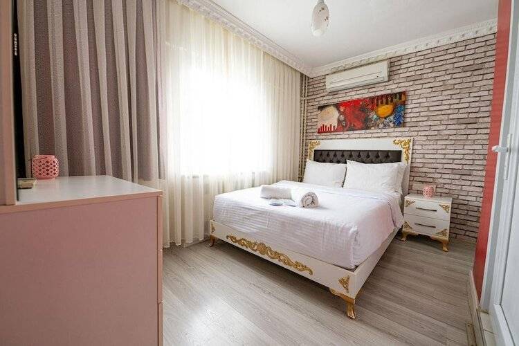 Evin Suit Hotel