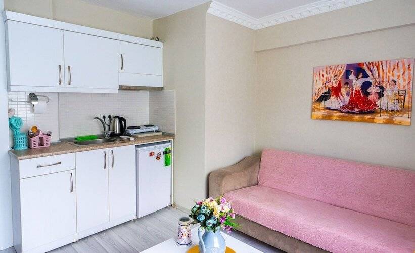 Evin Suit Hotel