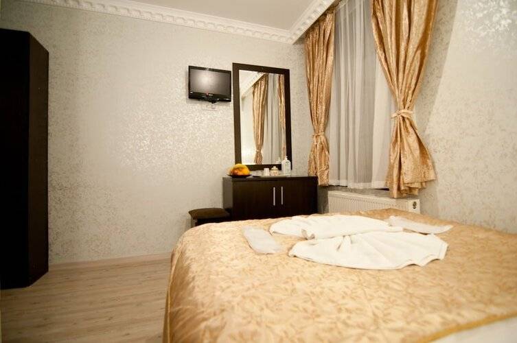 Golden Horn Park Hotel