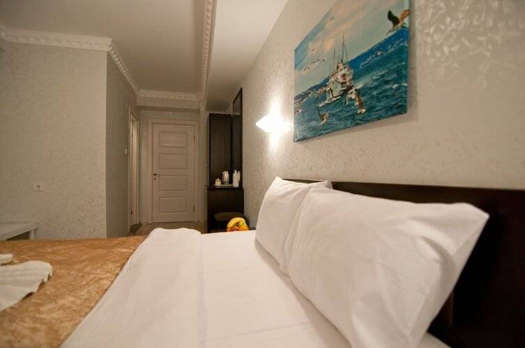 Golden Horn Park Hotel