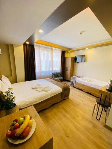 Golden Sail Hotel Old City