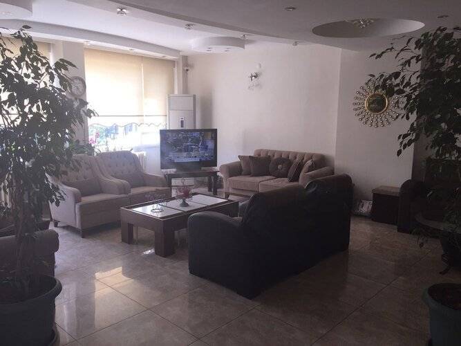 Otel Öz Yavuz