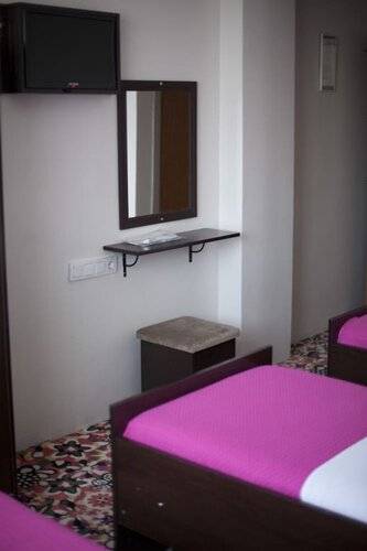 Otel Öz Yavuz