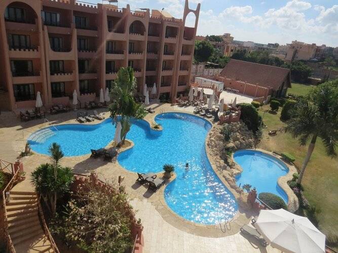 Africana Hotel & Spa