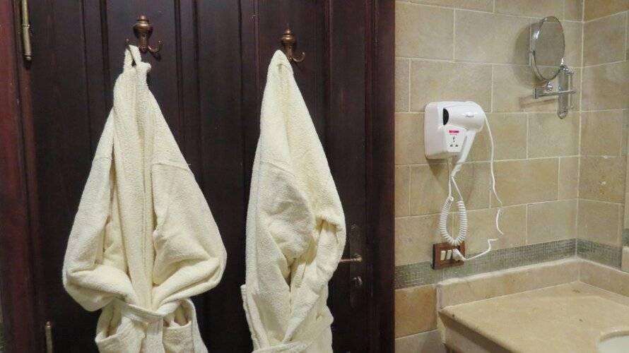 Africana Hotel & Spa