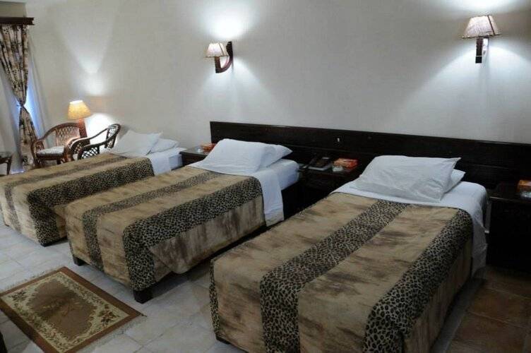 Africana Hotel & Spa