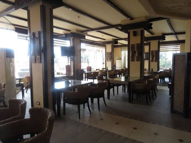 Africana Hotel & Spa