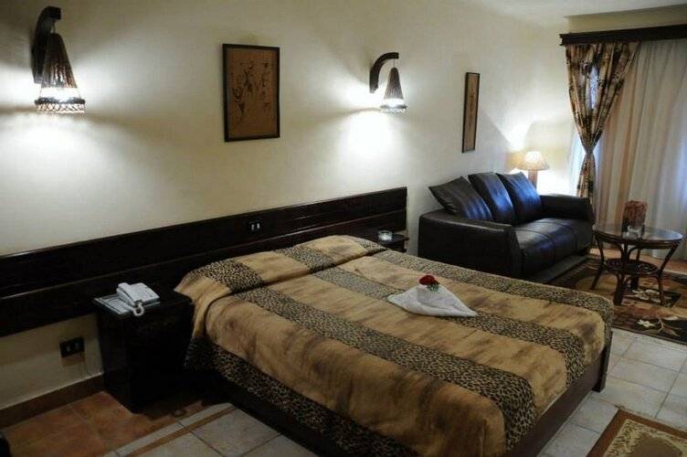 Africana Hotel & Spa