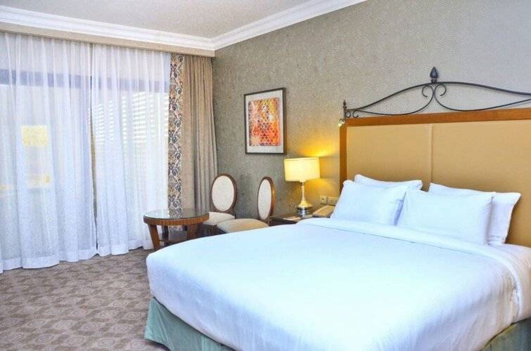 Hilton Alexandria King's Ranch