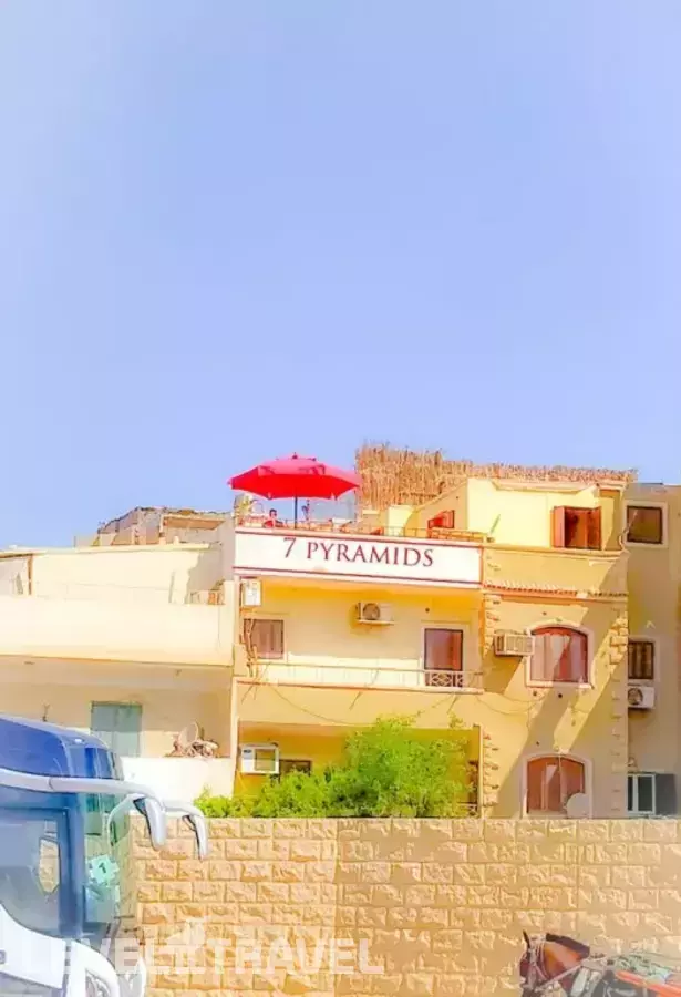 7 Pyramids Guest House