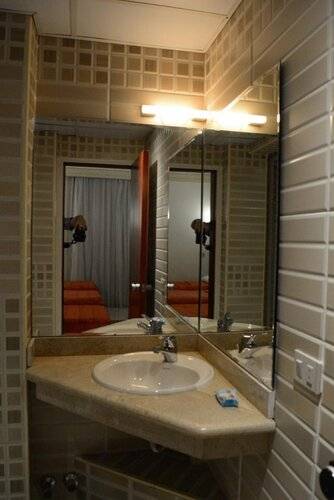 Pharaohs Hotel