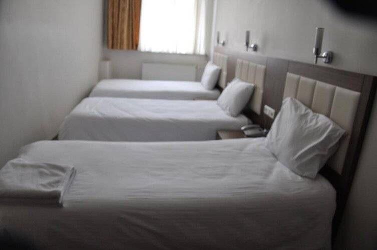 Hivas Hotel