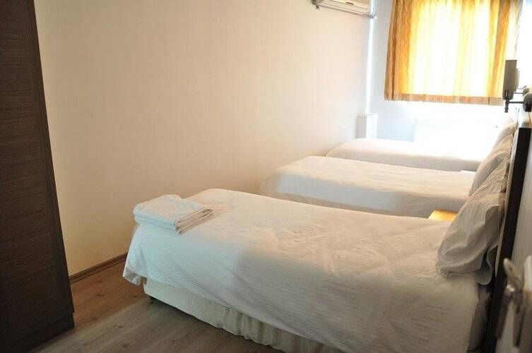 Hivas Hotel