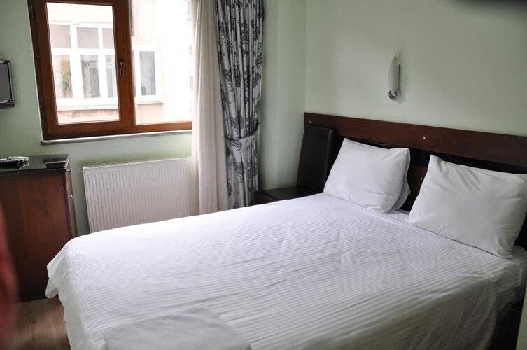 Hivas Hotel