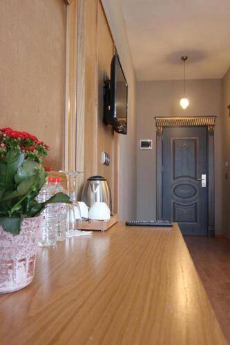 Monezza Avcılar Hotel
