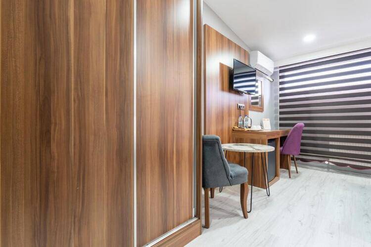 Monezza Avcılar Hotel