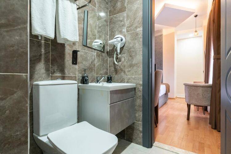 Monezza Avcılar Hotel
