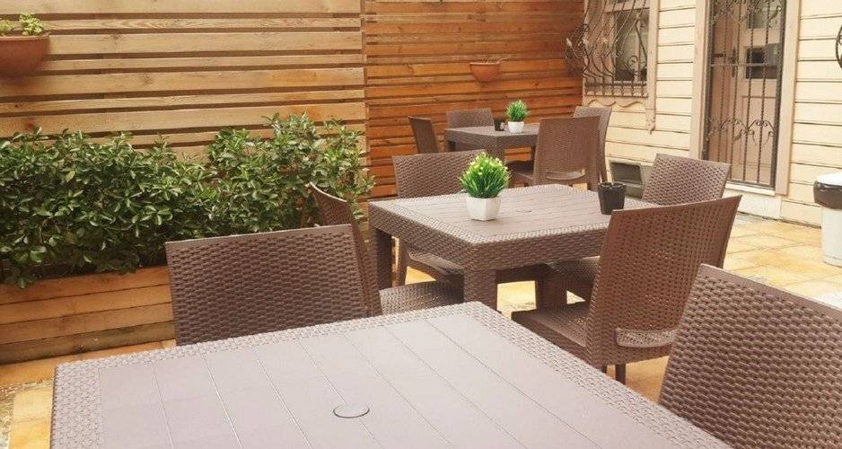 Valentine Suites Hotel