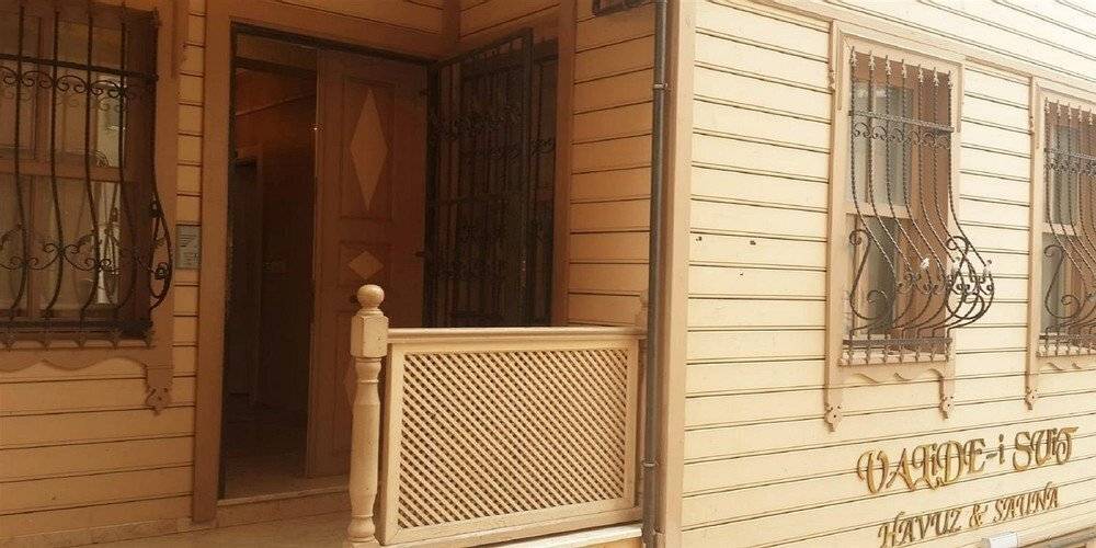 Valentine Suites Hotel
