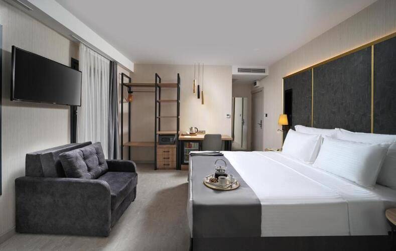 Imagine Hotel