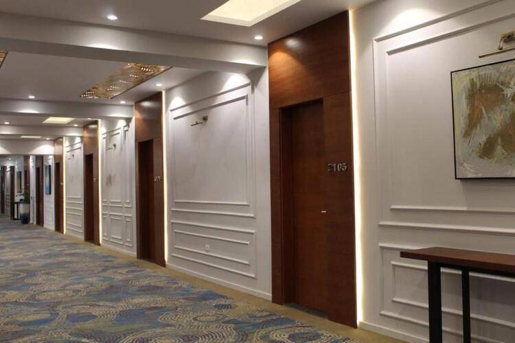 Royal Jewel Al Raml Hotel