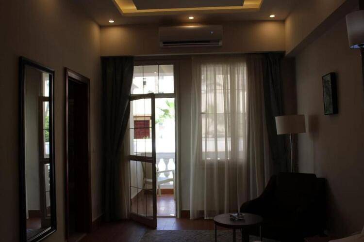 Royal Jewel Al Raml Hotel