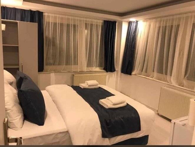 Asia Lees Inn Hotel