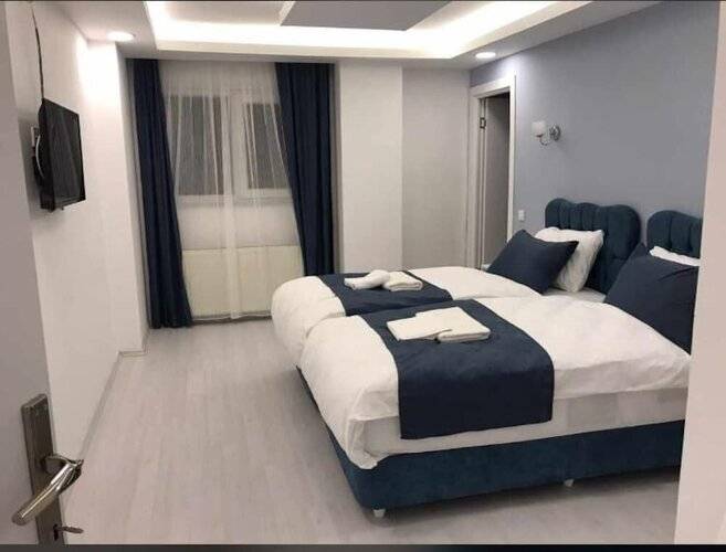 Asia Lees Inn Hotel