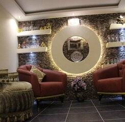 $item['hotel']['name']