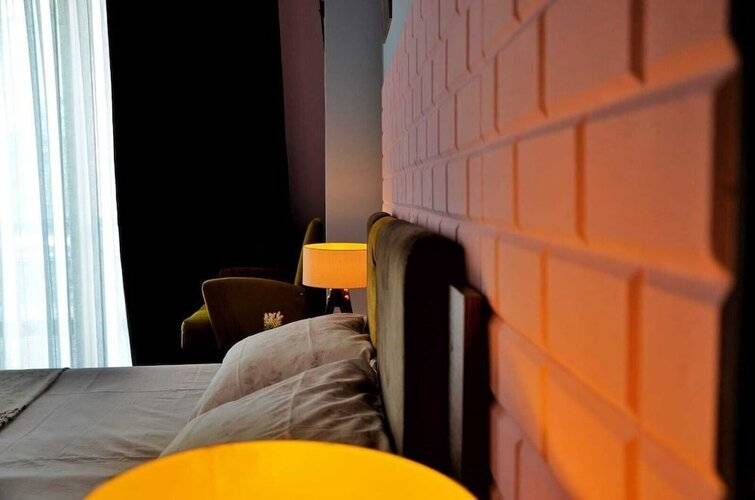 Retro Suites