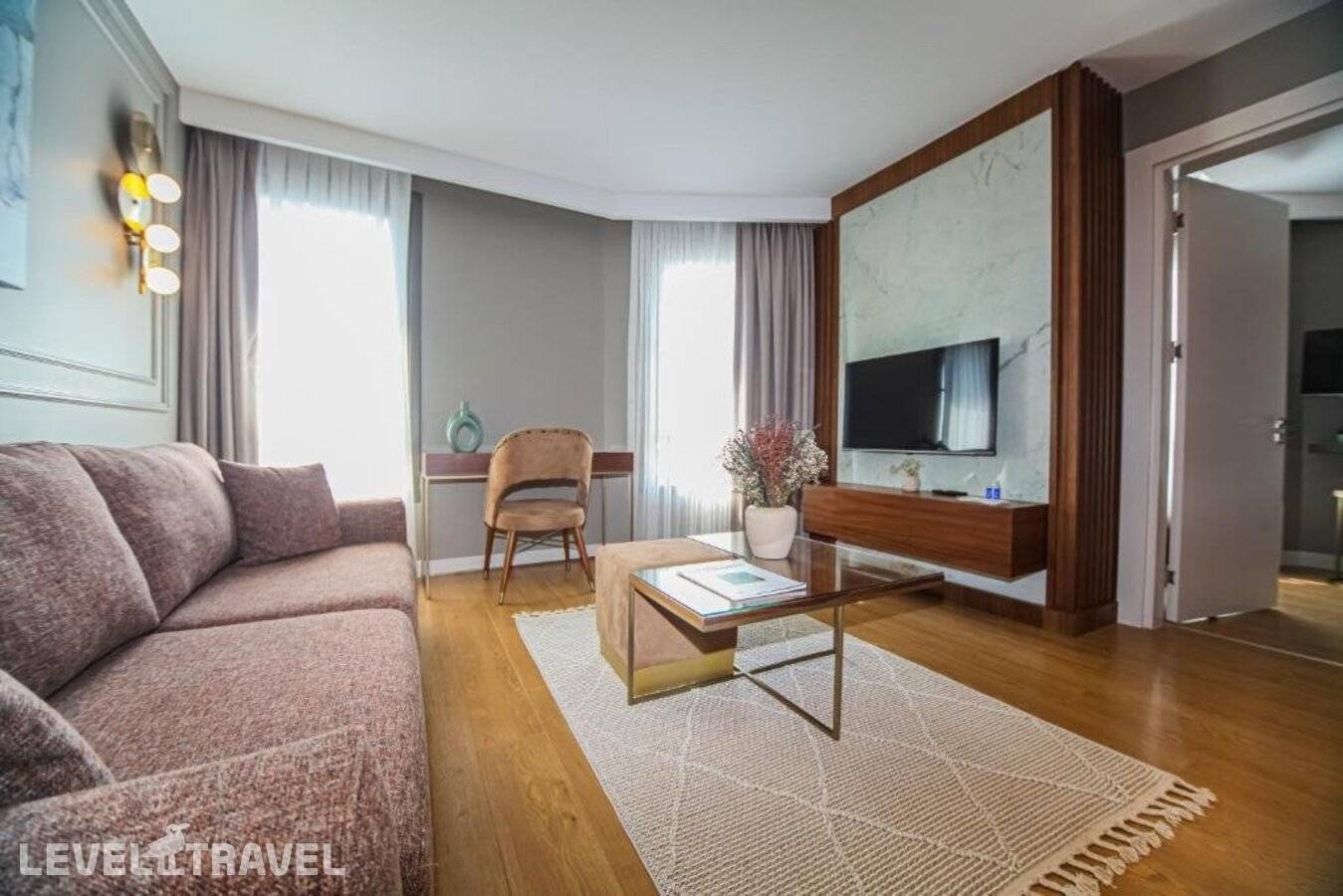 Valente Suites & Hotel — фото 8