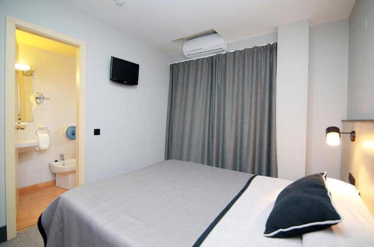 Hotel Esplugues — фото 15