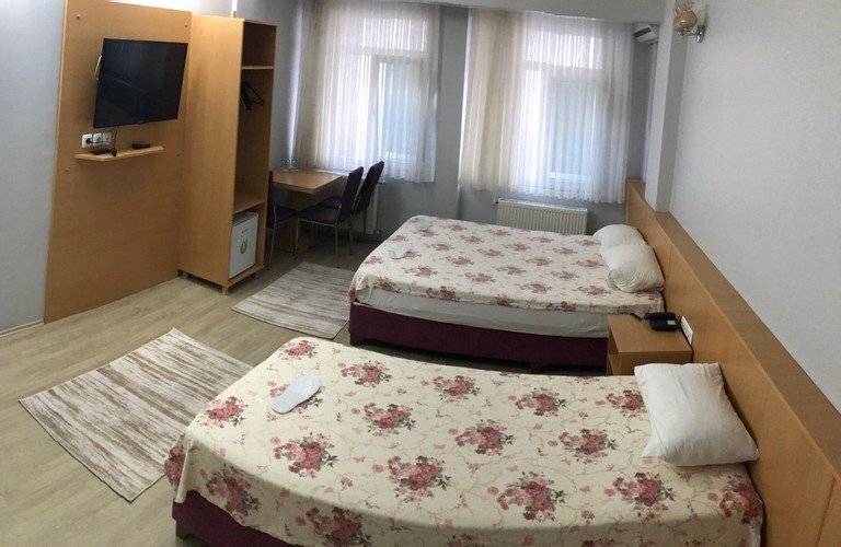 Ozsefa Hotel