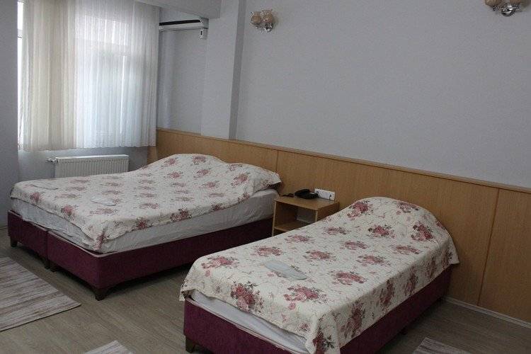 Ozsefa Hotel