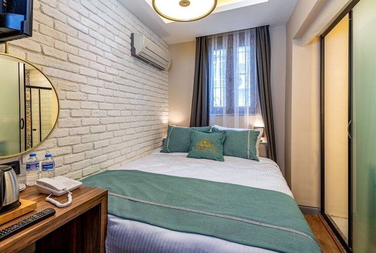 Interstar Hotel
