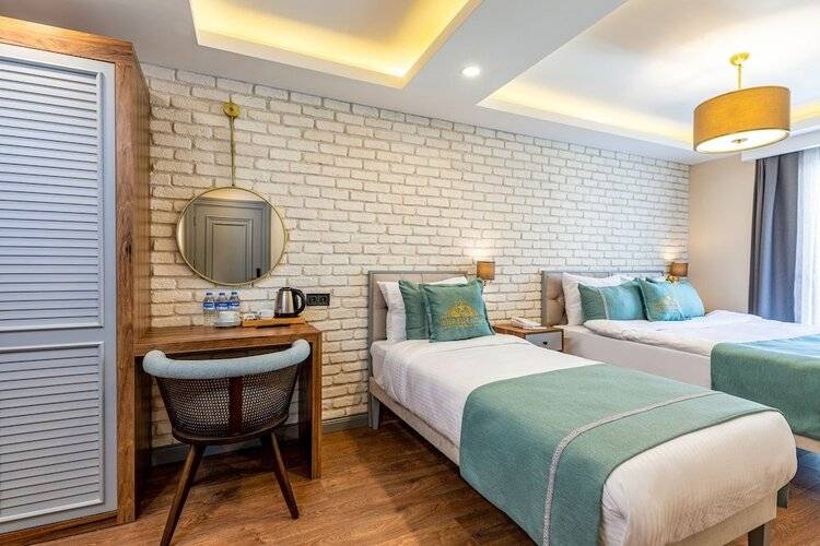 Interstar Hotel