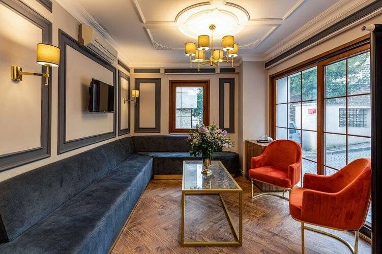 Interstar Hotel