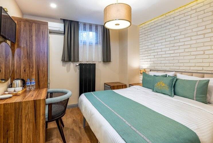 Interstar Hotel