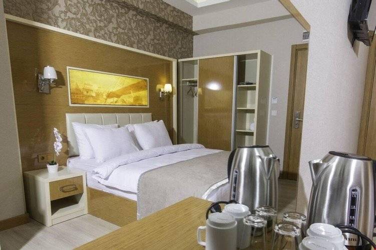 Mars Hotel