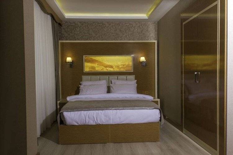Mars Hotel
