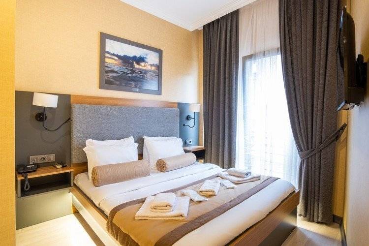 Orange Hotel & Spa