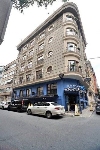 Stayso By Cloud7 Hotel