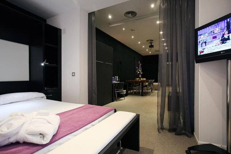 Icon Bcn — фото 25