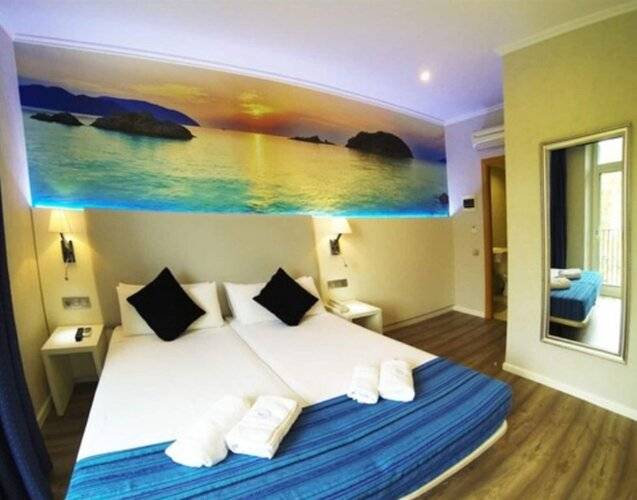 Hostal Boquería — фото 13