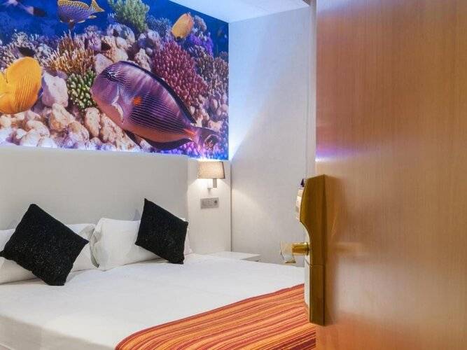 Hostal Boquería — фото 28