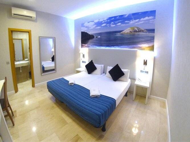 Hostal Boquería — фото 20