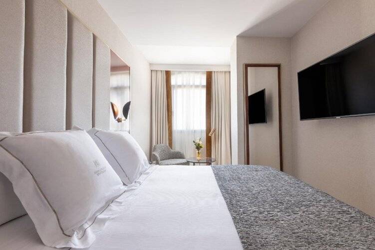 Suites Center Barcelona — фото 11