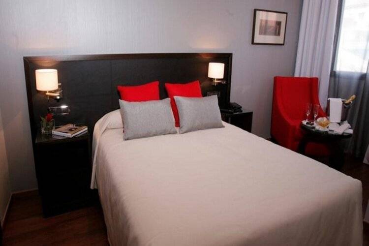 Suites Center Barcelona — фото 19