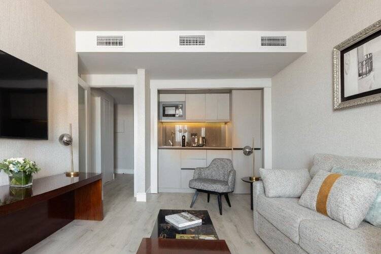 Suites Center Barcelona — фото 6