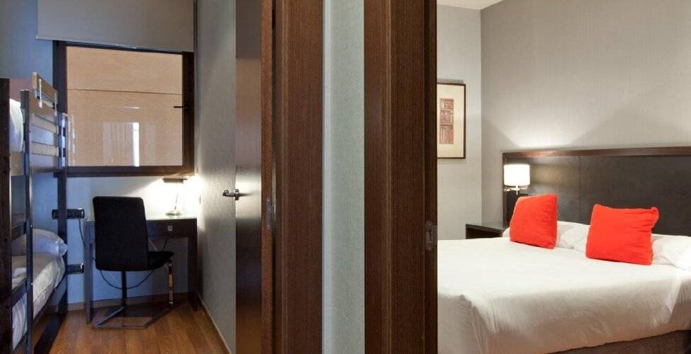 Suites Center Barcelona — фото 31